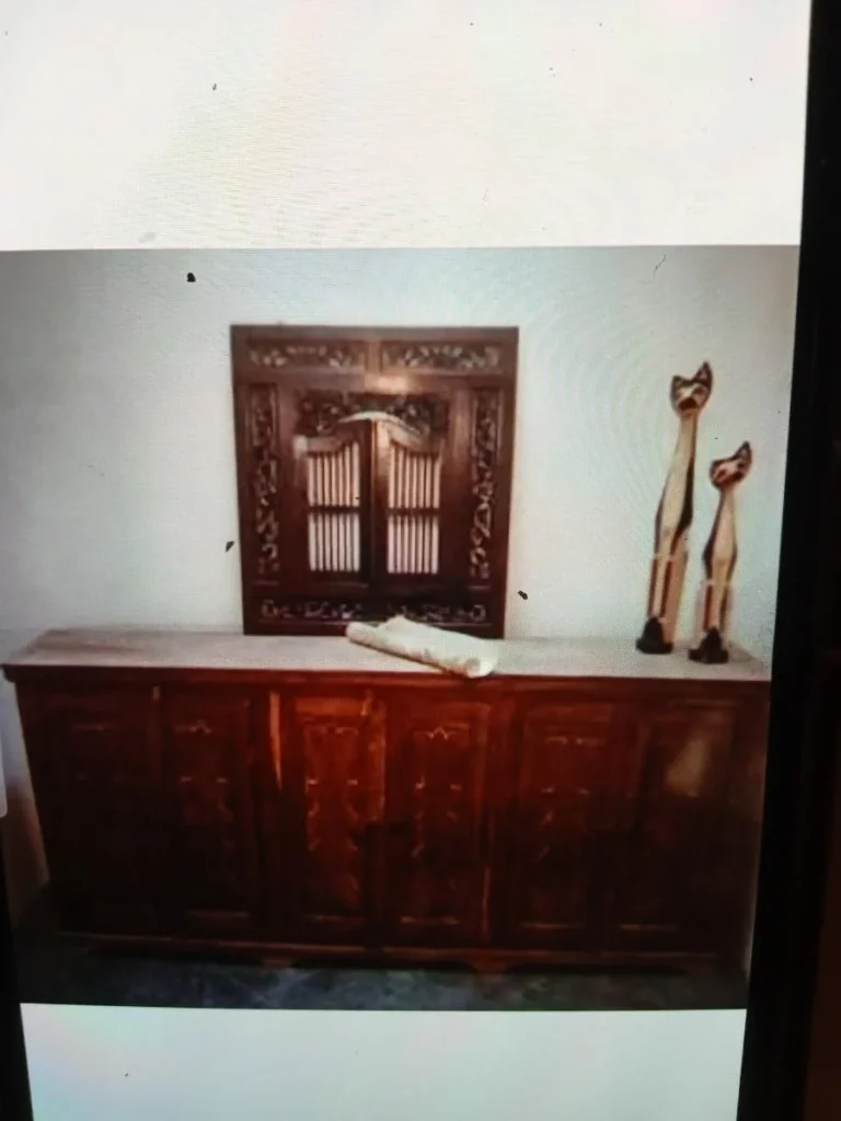 Antikes Echtholzsideboard